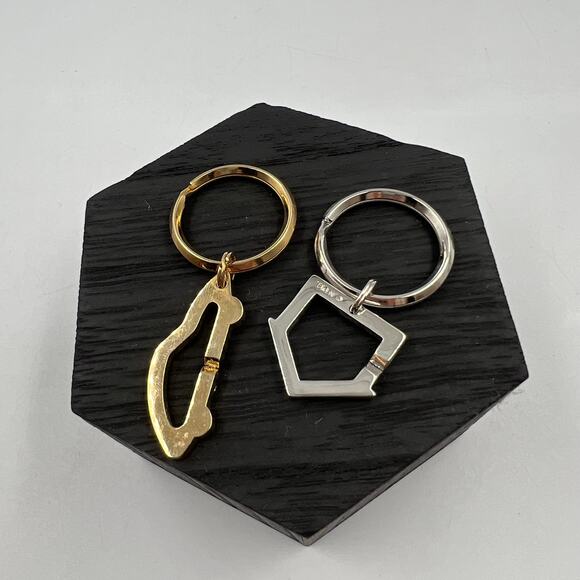 Vintage Set Avon Keychains Silver and Gold Tone House & Car Shape - Picture 2 of 5